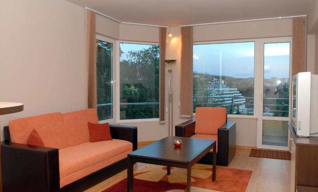 Hotel Avis ซันดันสกี ภายนอก รูปภาพ