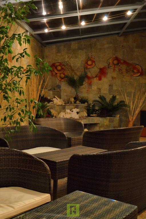 Hotel Avis ซันดันสกี ภายนอก รูปภาพ