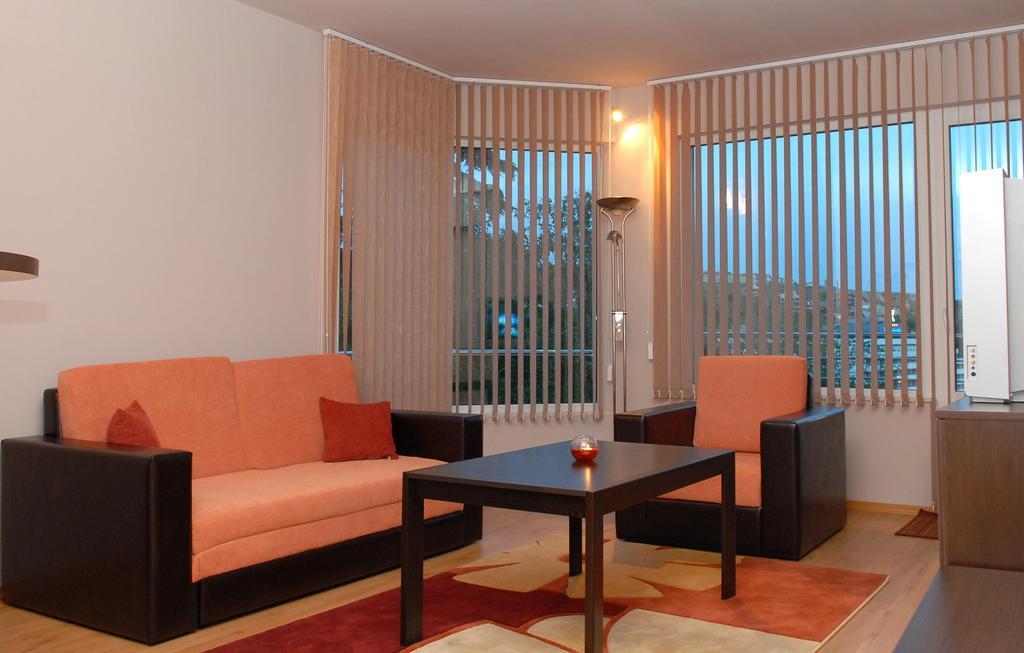 Hotel Avis ซันดันสกี ภายนอก รูปภาพ
